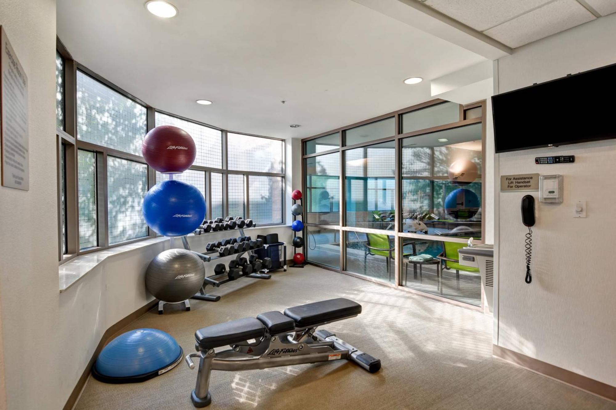 Springhill Suites By Marriott Cincinnati Midtown Exteriér fotografie