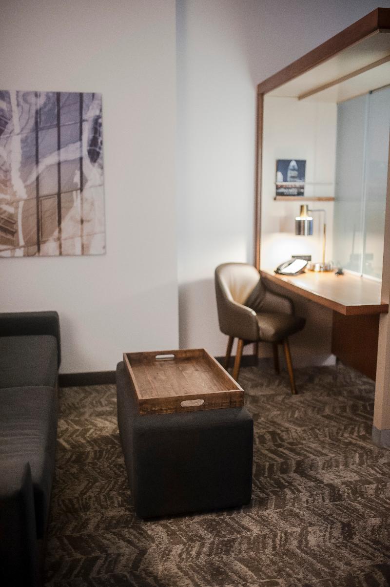 Springhill Suites By Marriott Cincinnati Midtown Exteriér fotografie